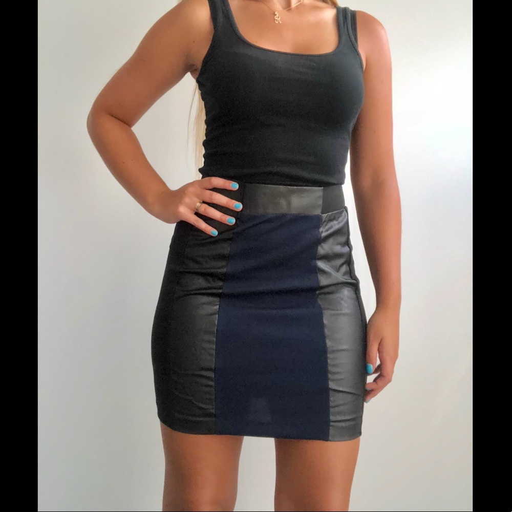 Multi-texture and color skirt H&M